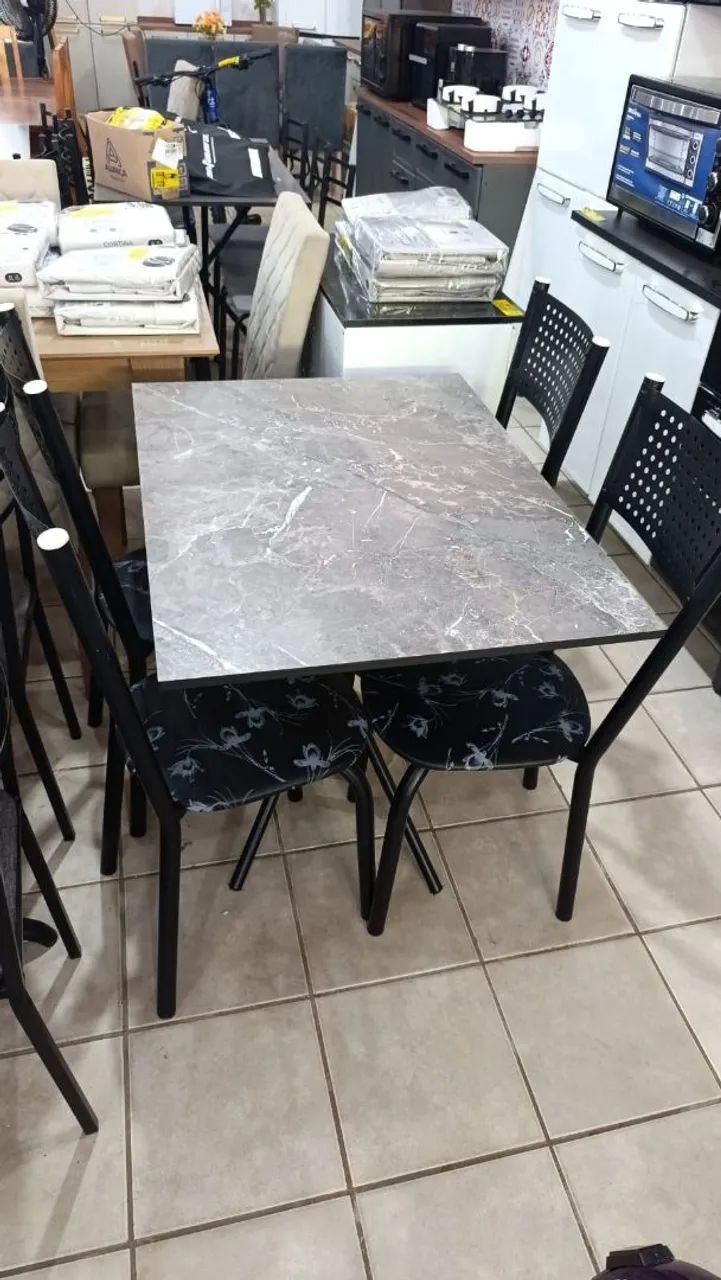 Mesa com 4 cadeiras R$799,00 - Foto 3