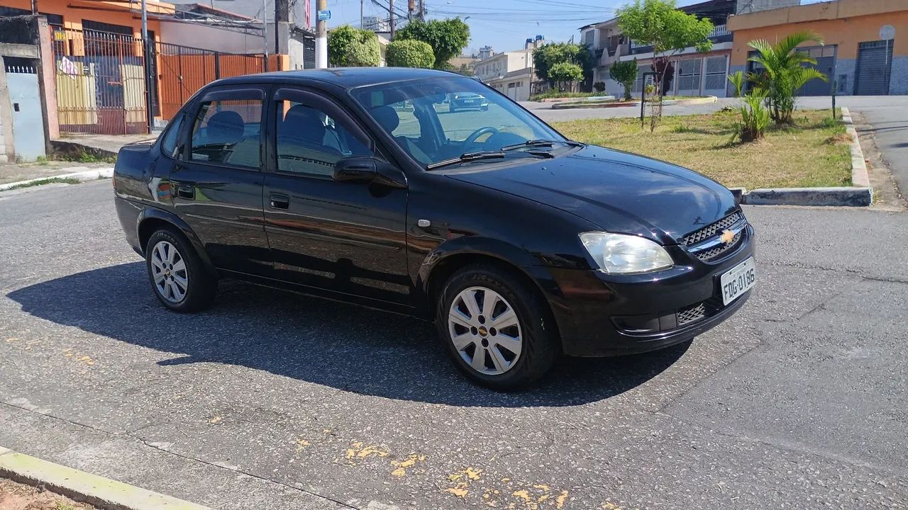 Chevrolet Classic Life/LS 1.0 VHC FlexP. 4p, foto 2 de 10