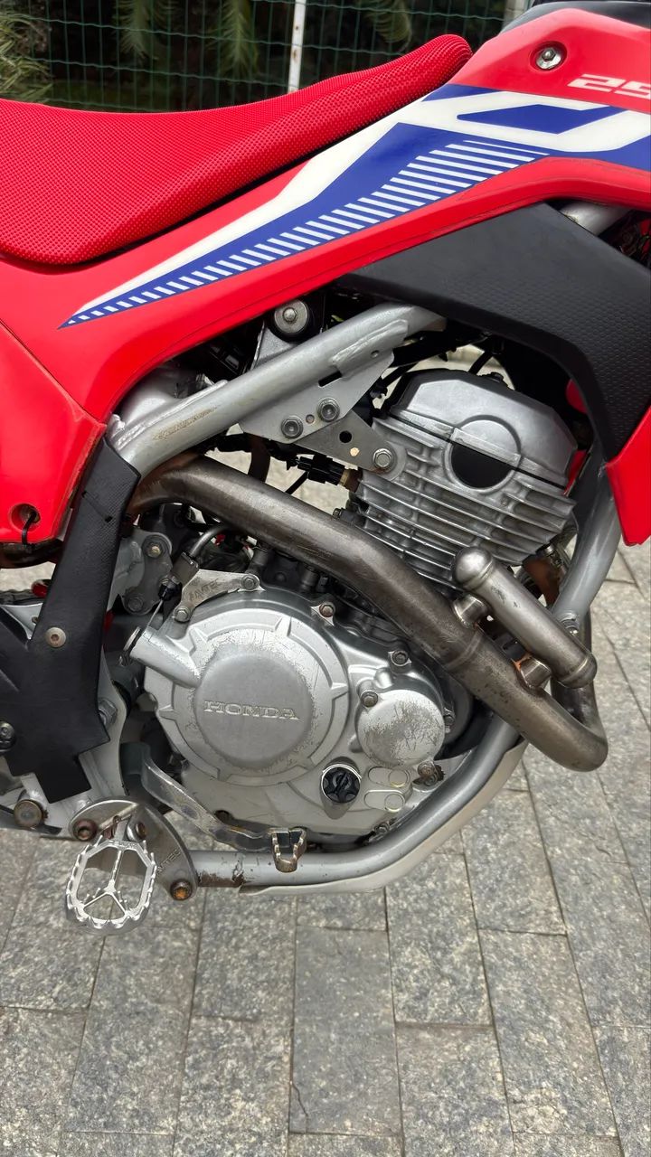CRF 250  - Foto 3