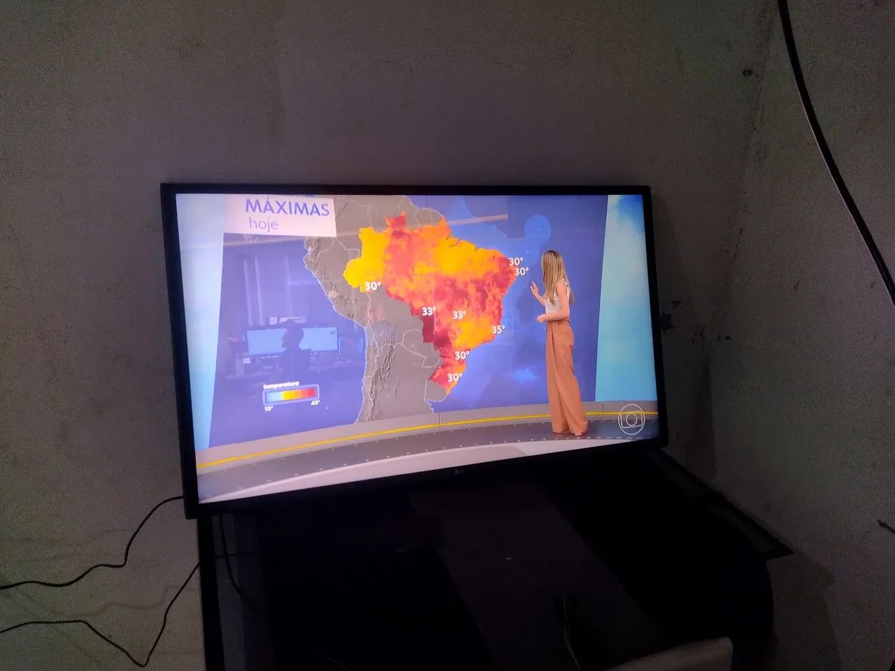 Smart TV LG 43 polegadas com wi-fi - Foto 2