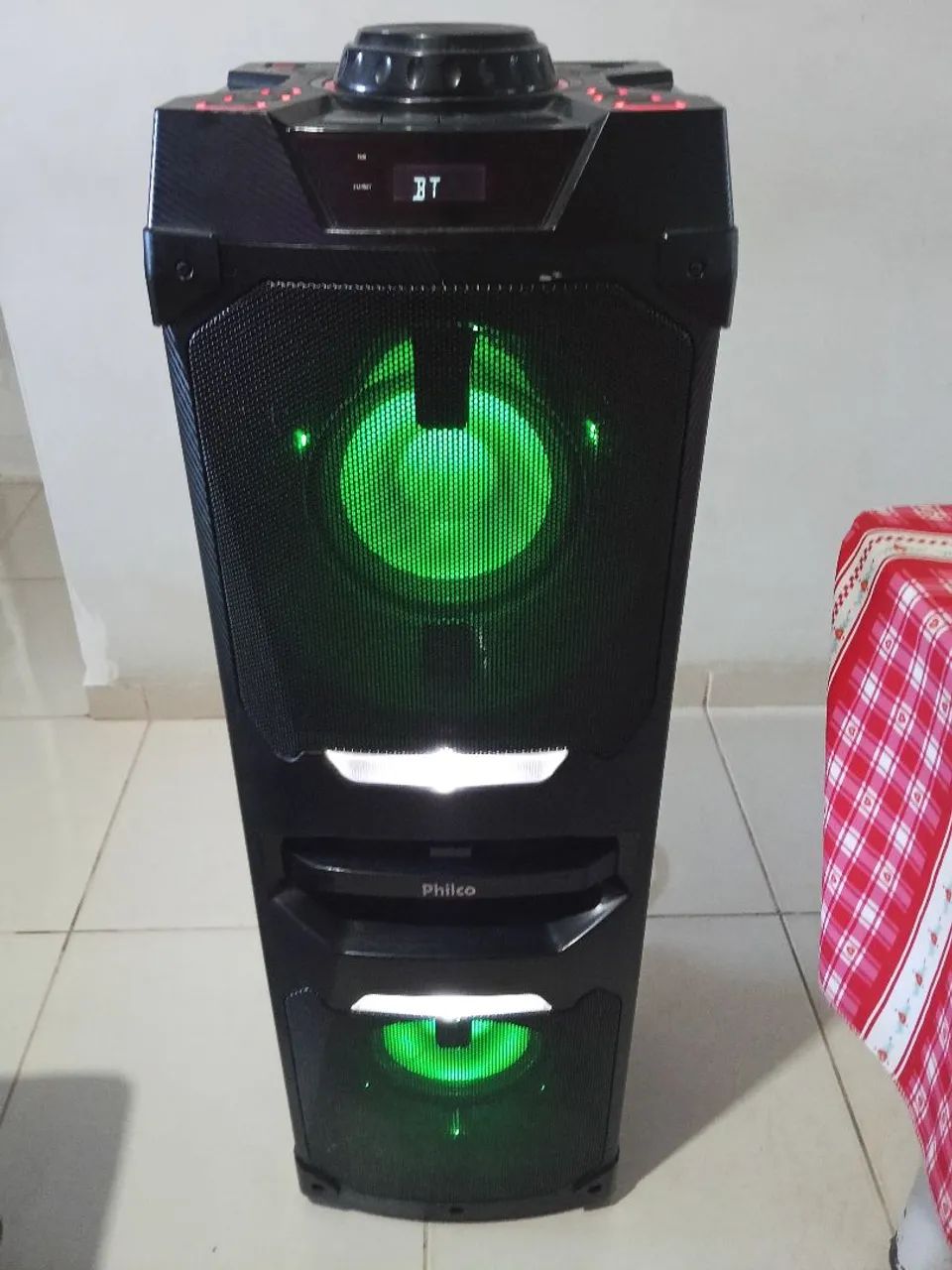 Caixa de som PHILCO 18000
