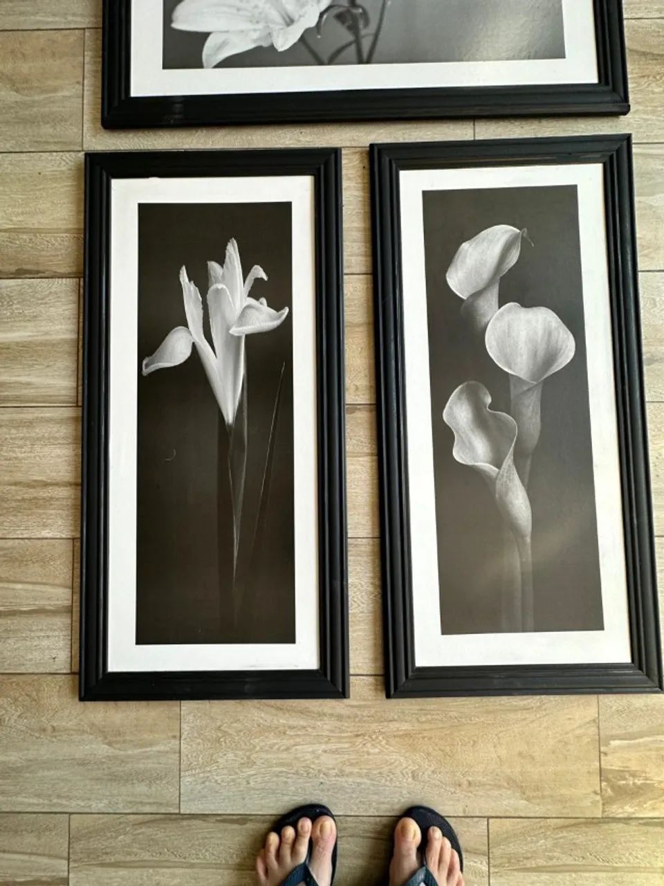Trio de quadro preto e branco com molduras - Foto 2