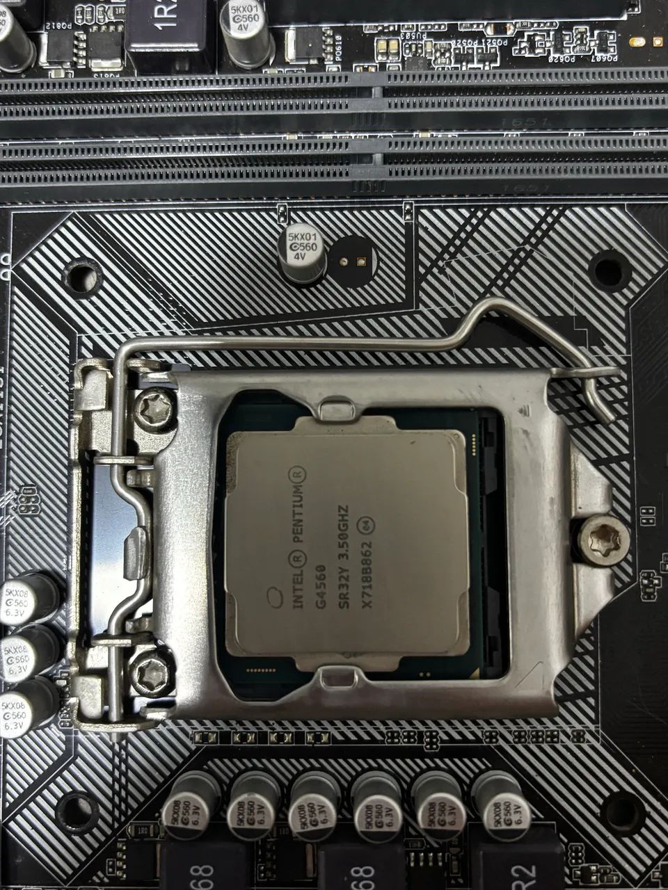 Kit Placa Mae Asus H110 M- D e processador Pentium G4560 - Foto 2