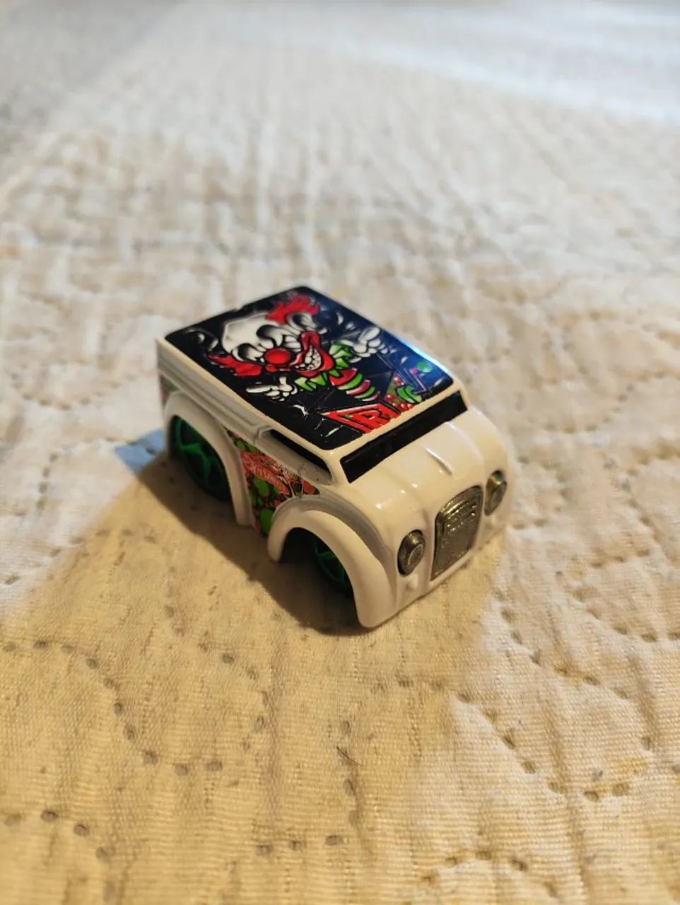 HOTWHEELS - MONSTER DAIRY DELIVERY