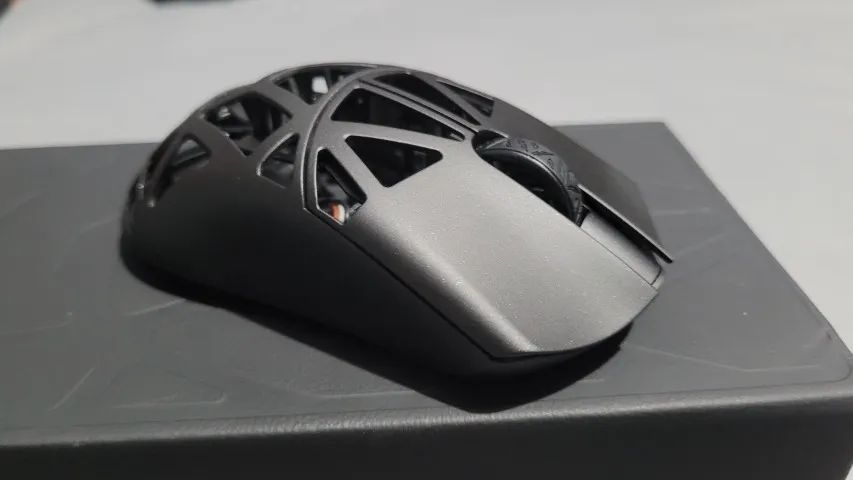 Mouse WLMouse Beast X Max, Preto (Solid Sides) [NOVO]