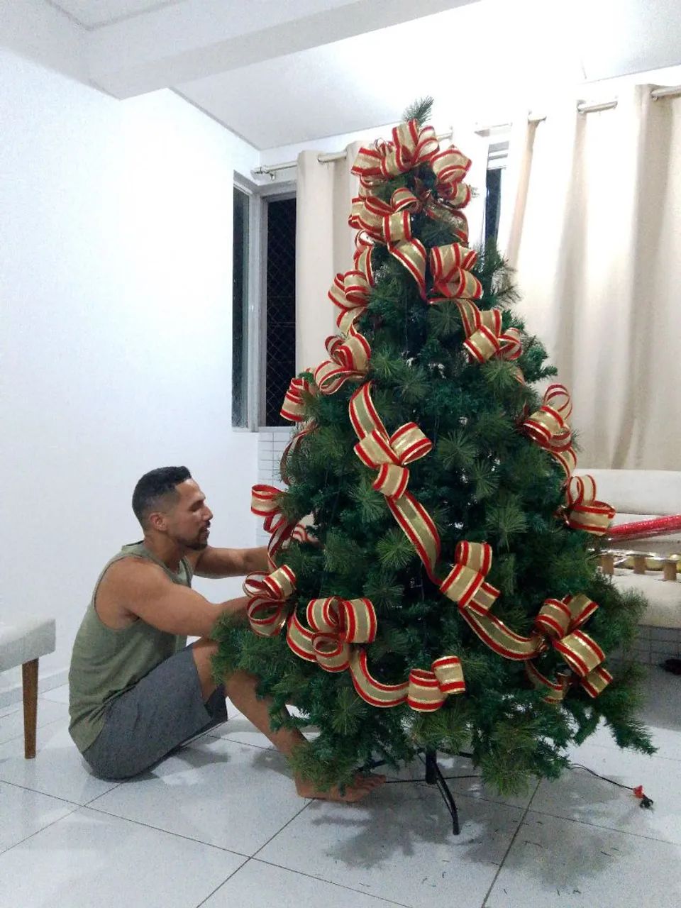 Linda e imponente Árvore de Natal + enfeites  - Foto 3