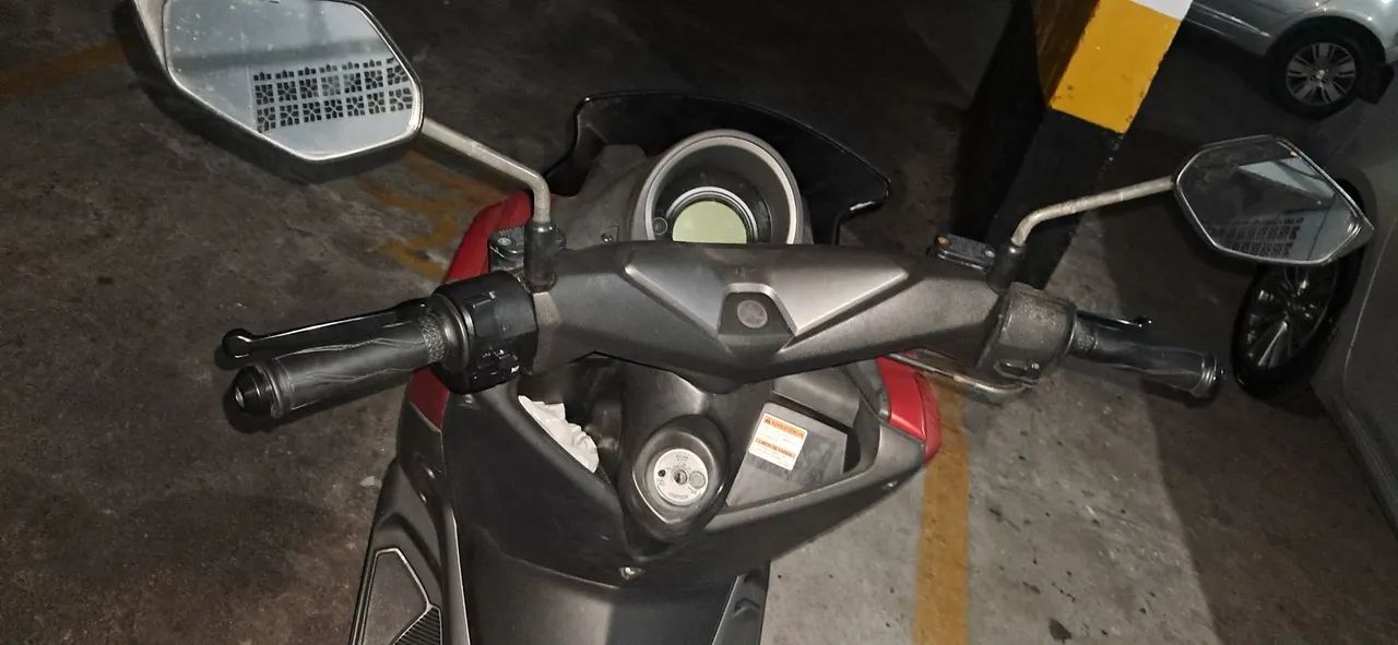 Yamaha Nmax 160 - Foto 5