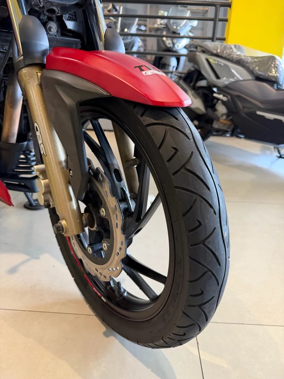 APACHE RTR 200 2021 - REVISADA - Foto 5