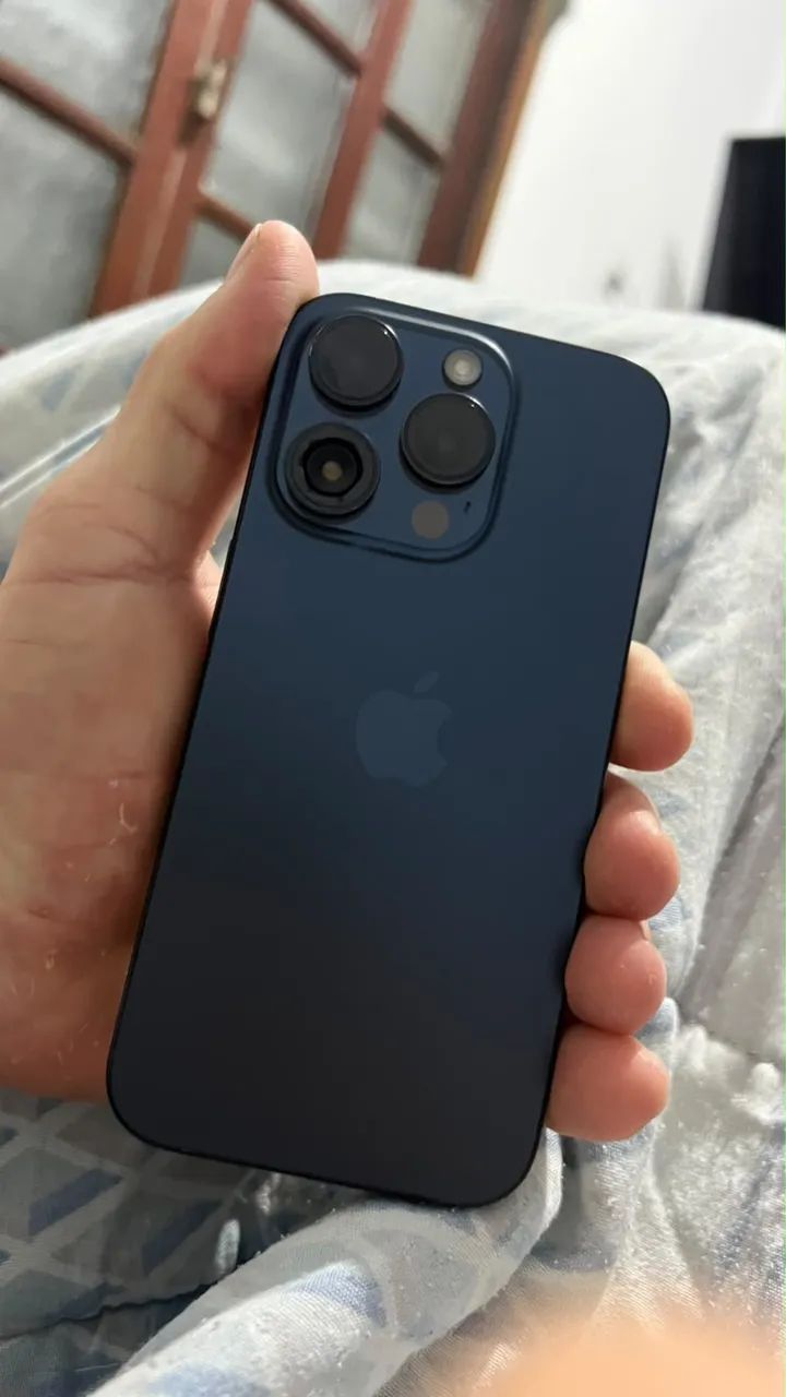 iPhone 15 pro - Foto 2
