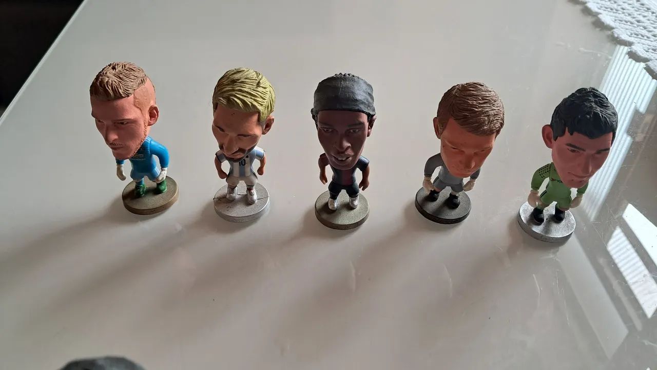 21 Bonecos de mini jogadores