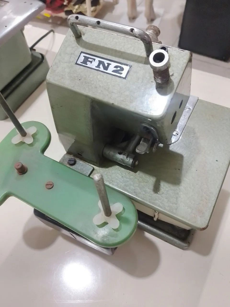 Máquina overloque  - Foto 3