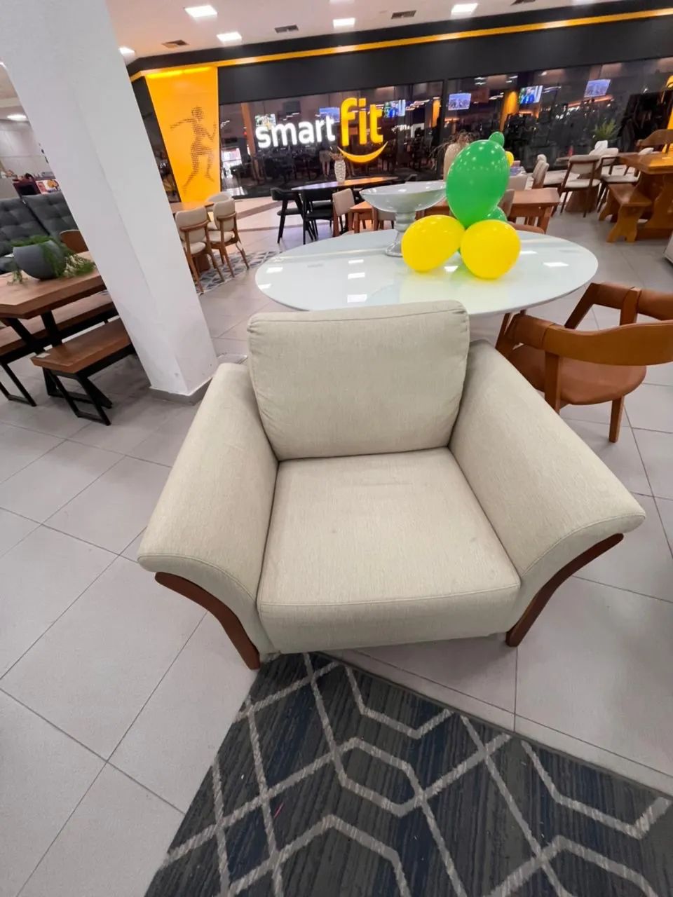 DUAS POLTRONAS DE LUXO - 2.000,00  - Foto 3