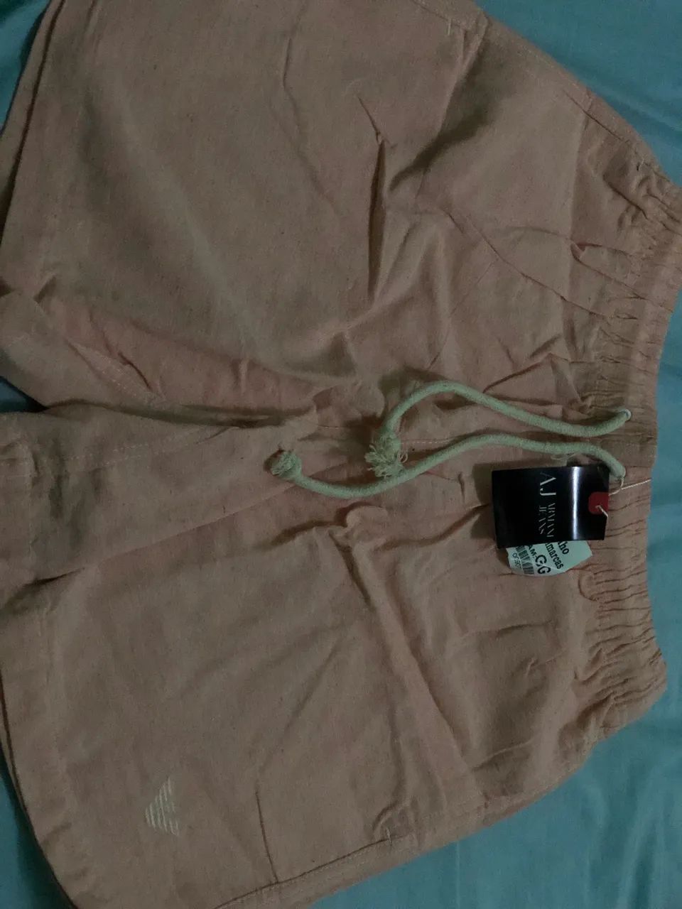 Vendo esse short novo nunca usado - Foto 2