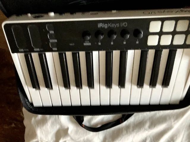 Irig Keys I/O 25 com case original - Foto 3