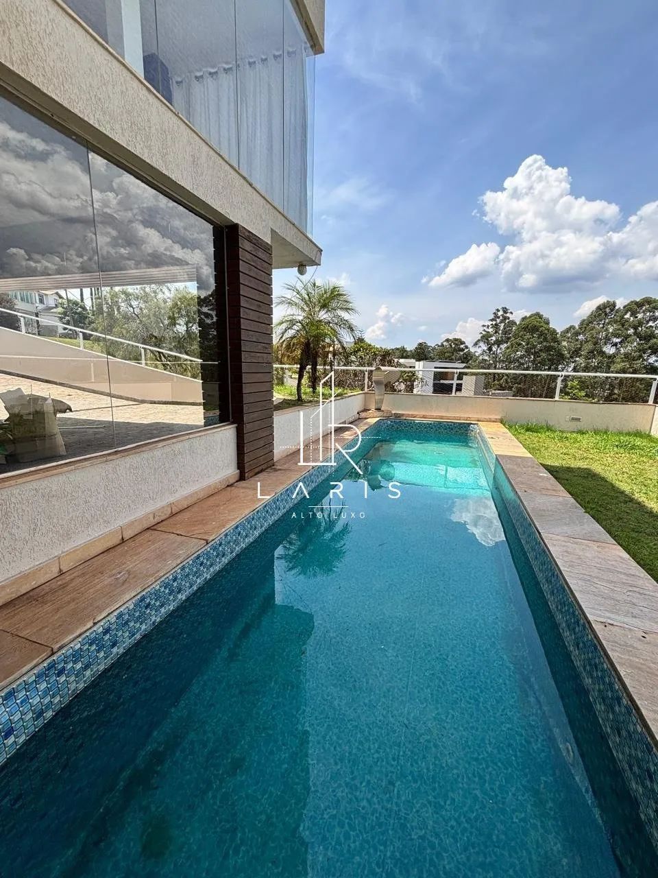 EXCELENTE CASA EM ALPHAVILLE - LAGOA DOS INGLESES - Foto 2