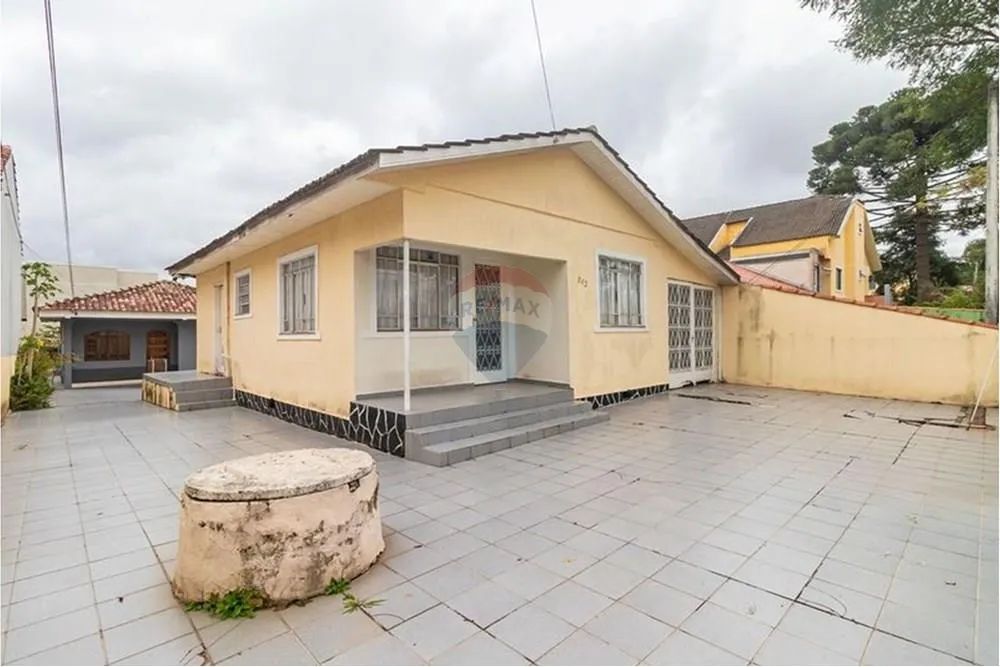 Terreno à Venda: 512,5 m² no Uberaba, Curitiba