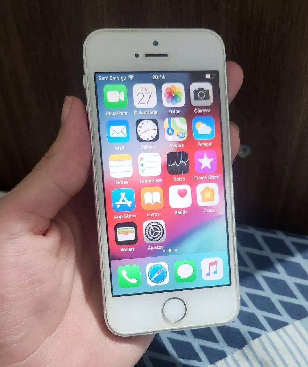 iPhone 5s 32GB - Branco/Prata (Estado de Novo)<br>