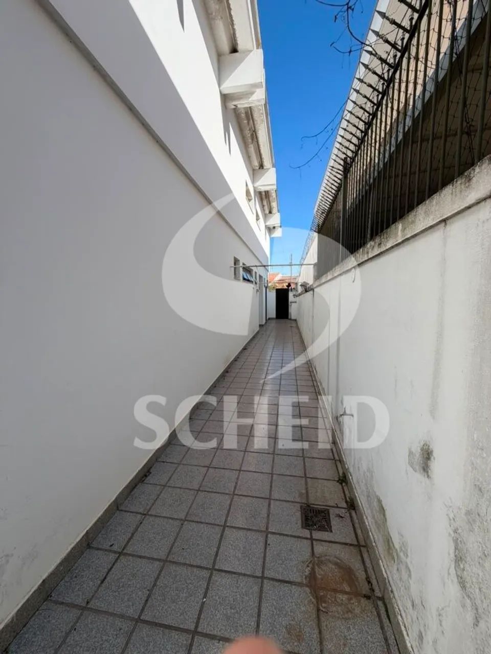 Casa térrea á venda com 4 dormitórios, sendo 1 suíte. - Foto 5