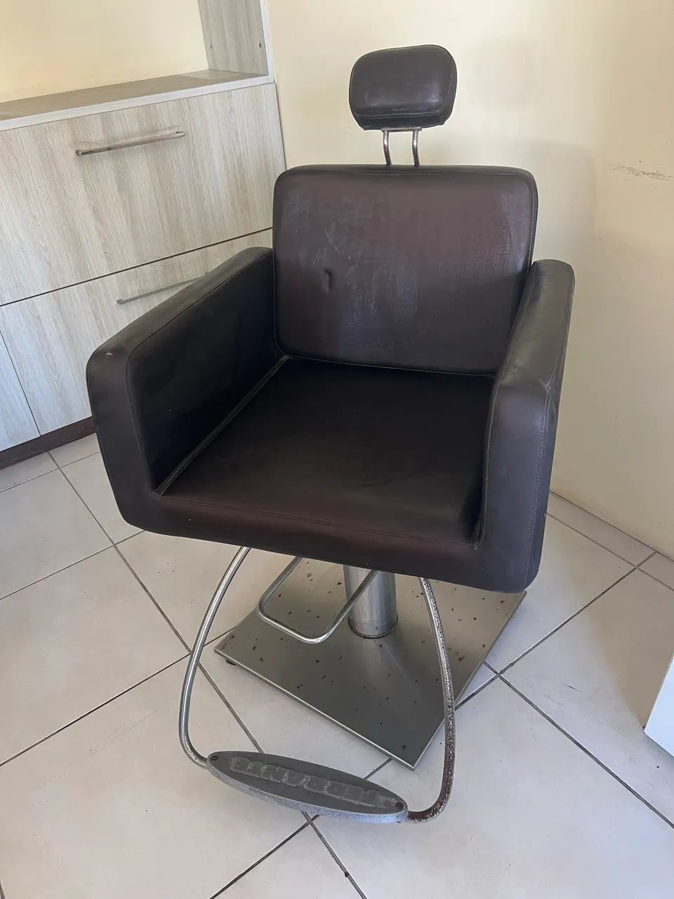 Cadeira Cabeleileiro - Foto 3