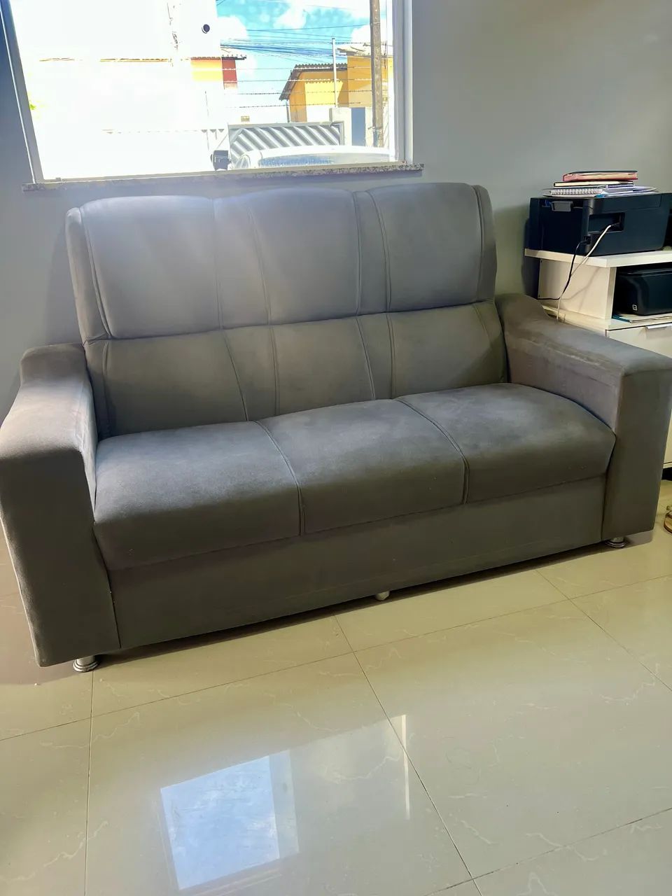 Conjunto de sofá bem conservado por apenas 600,00 com o frete! - Foto 3