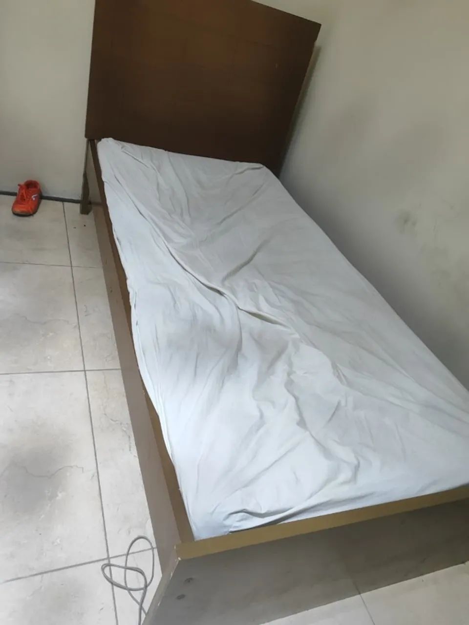Cama de solteiro de madeira - Foto 2