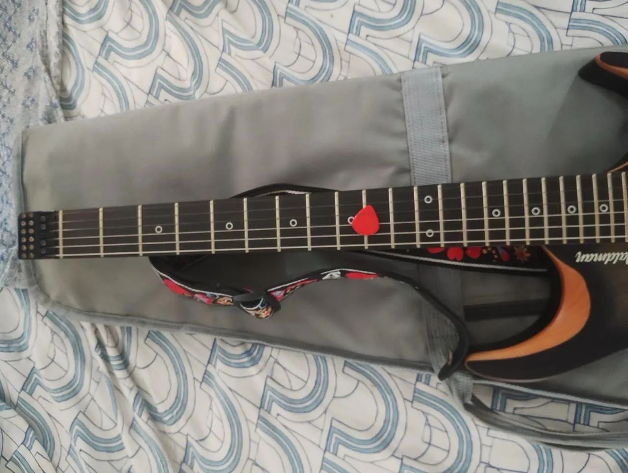 Guitarra headless  - Foto 2