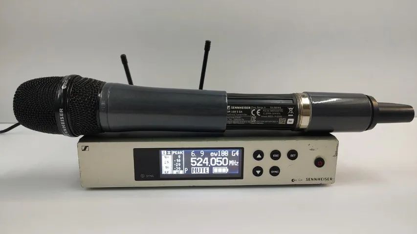 MICROFONE SEM FIO MARCA : SENNHEISER pouco uso MODELO : EW g4 - Foto 2