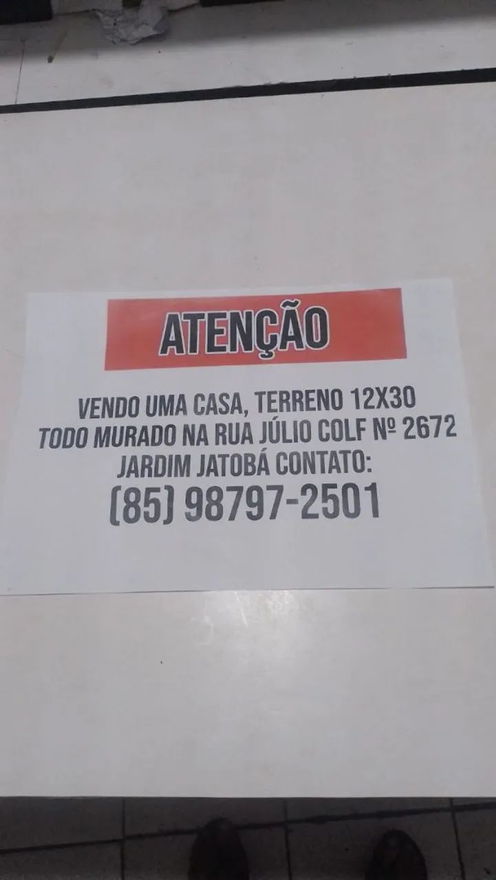 Vendo uma casa