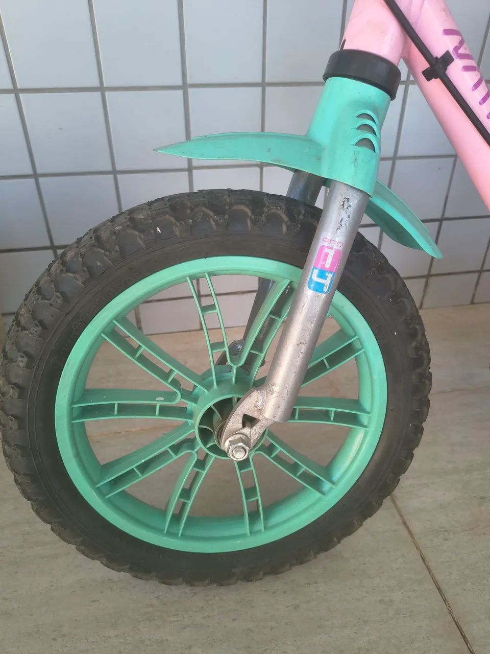 Bicicleta infantil aro 14 - rosa Nathor - Foto 5