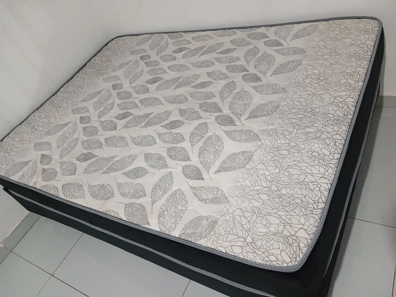Cama box casal 