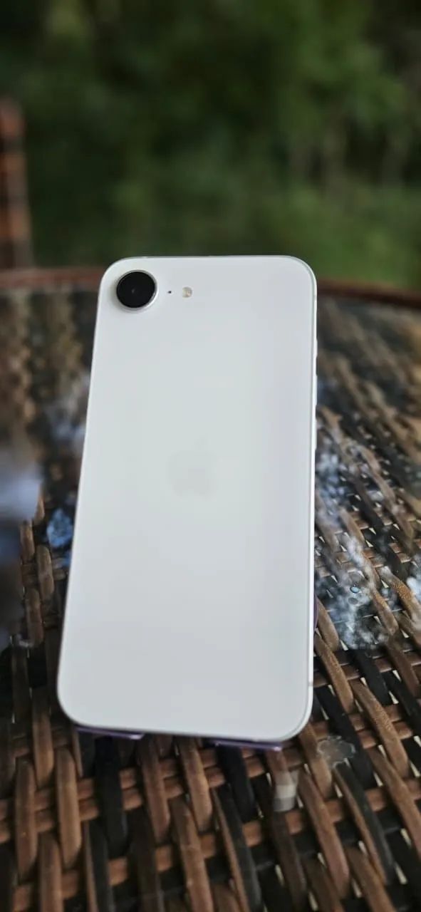 IPhone 16e - Foto 3