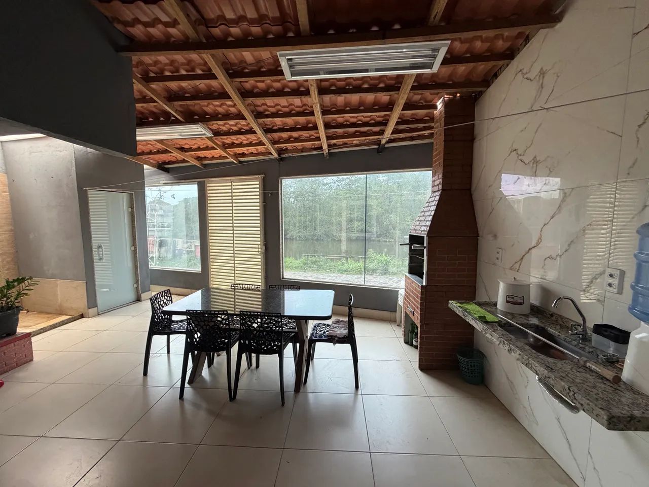 Alugo Casa no Térreo Mobiliada -  Parque Jacaraípe 