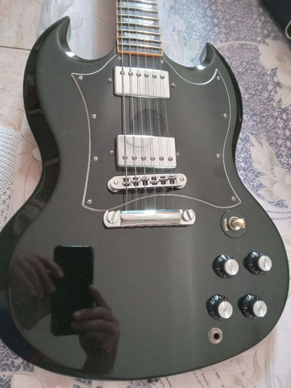Guitarra Gibson SG Standar Ebony - Foto 3