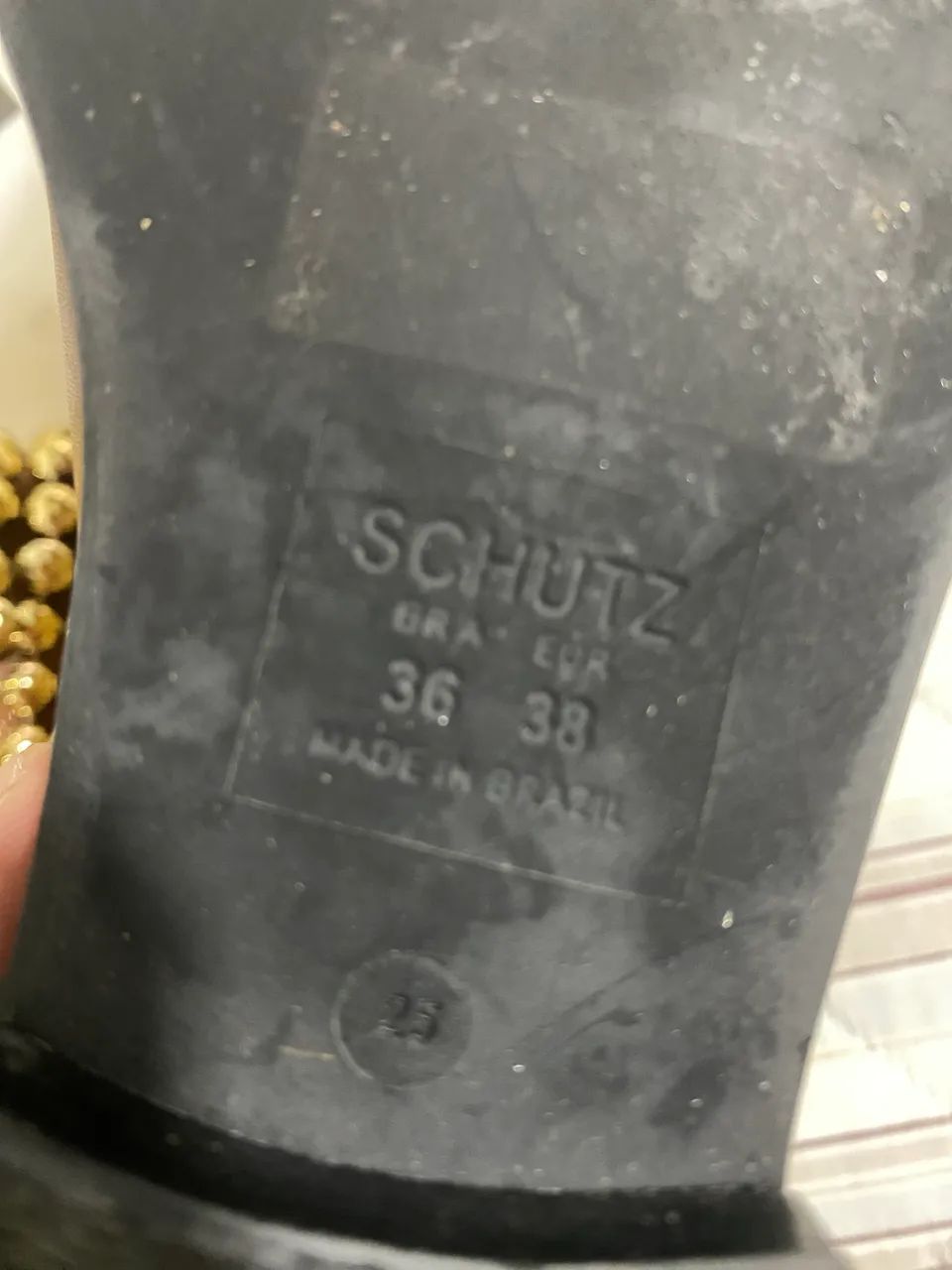 Bota Schutz ORIGINAL em couro - Foto 2
