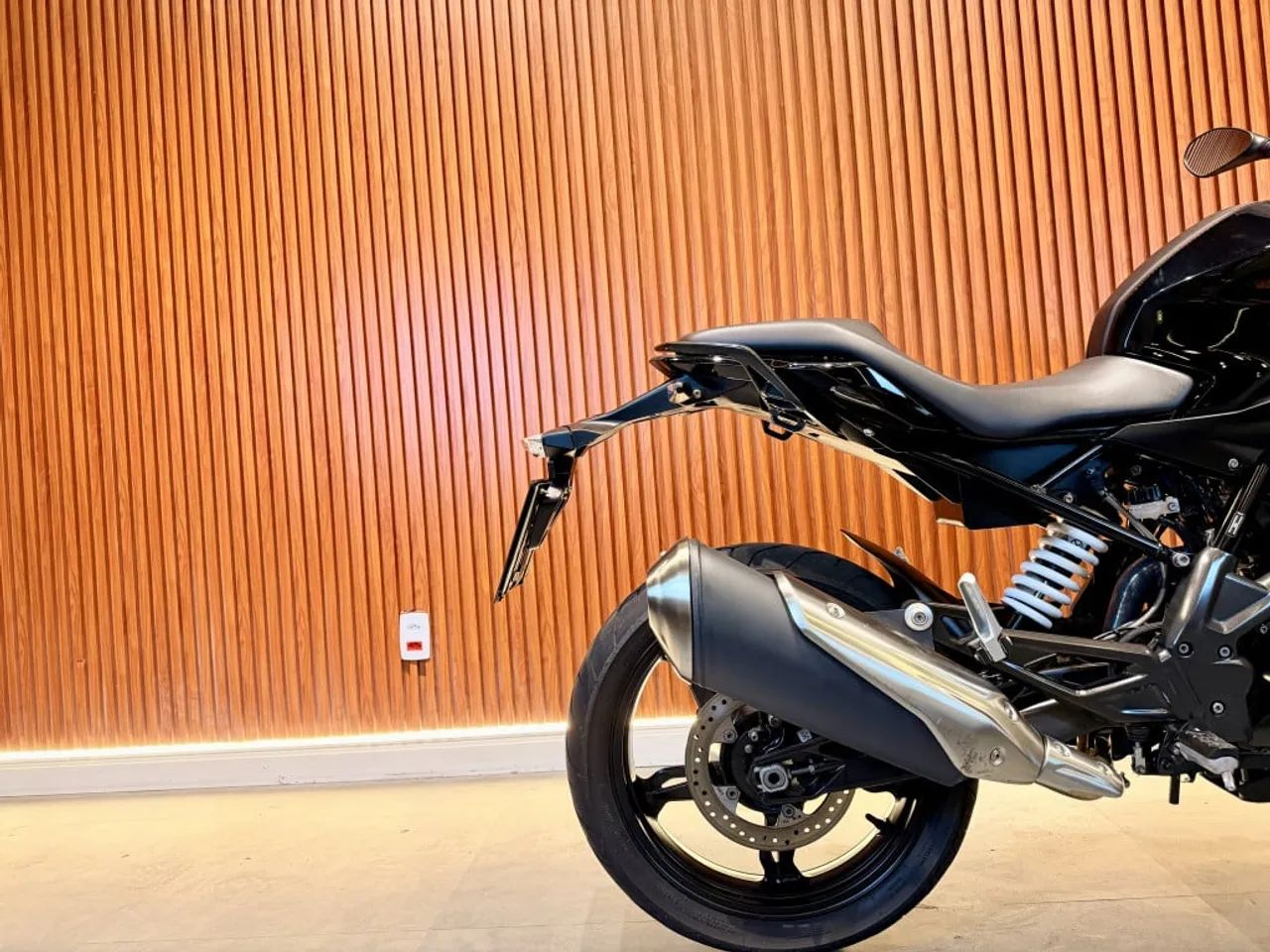 BMW G 310 R - Foto 5