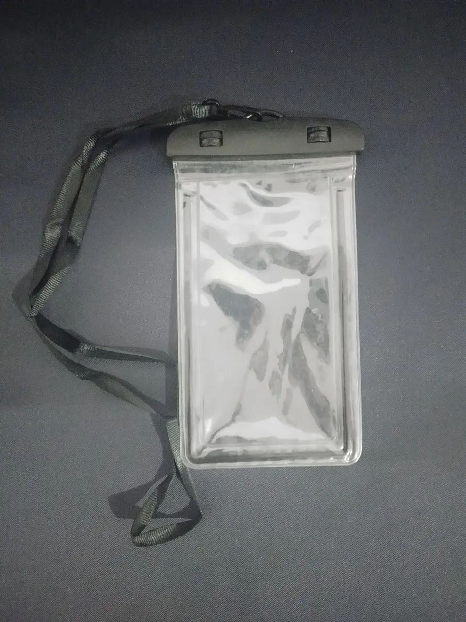 Capa impermeável celular