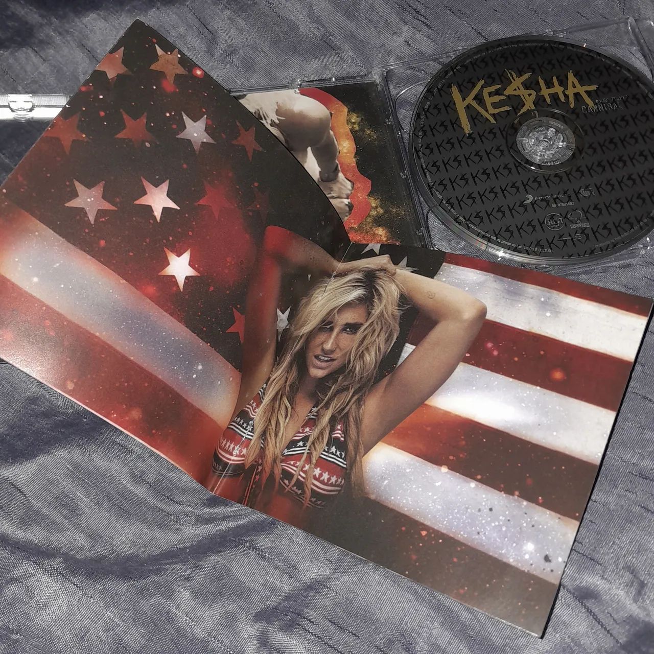 Cd duplo Kesha - animal + cannibal - Foto 5