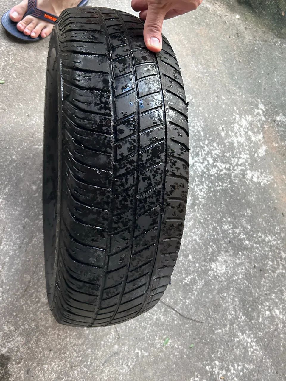 Vendo 4 Pneus Aro 14 No Ponto de usar. - Foto 4