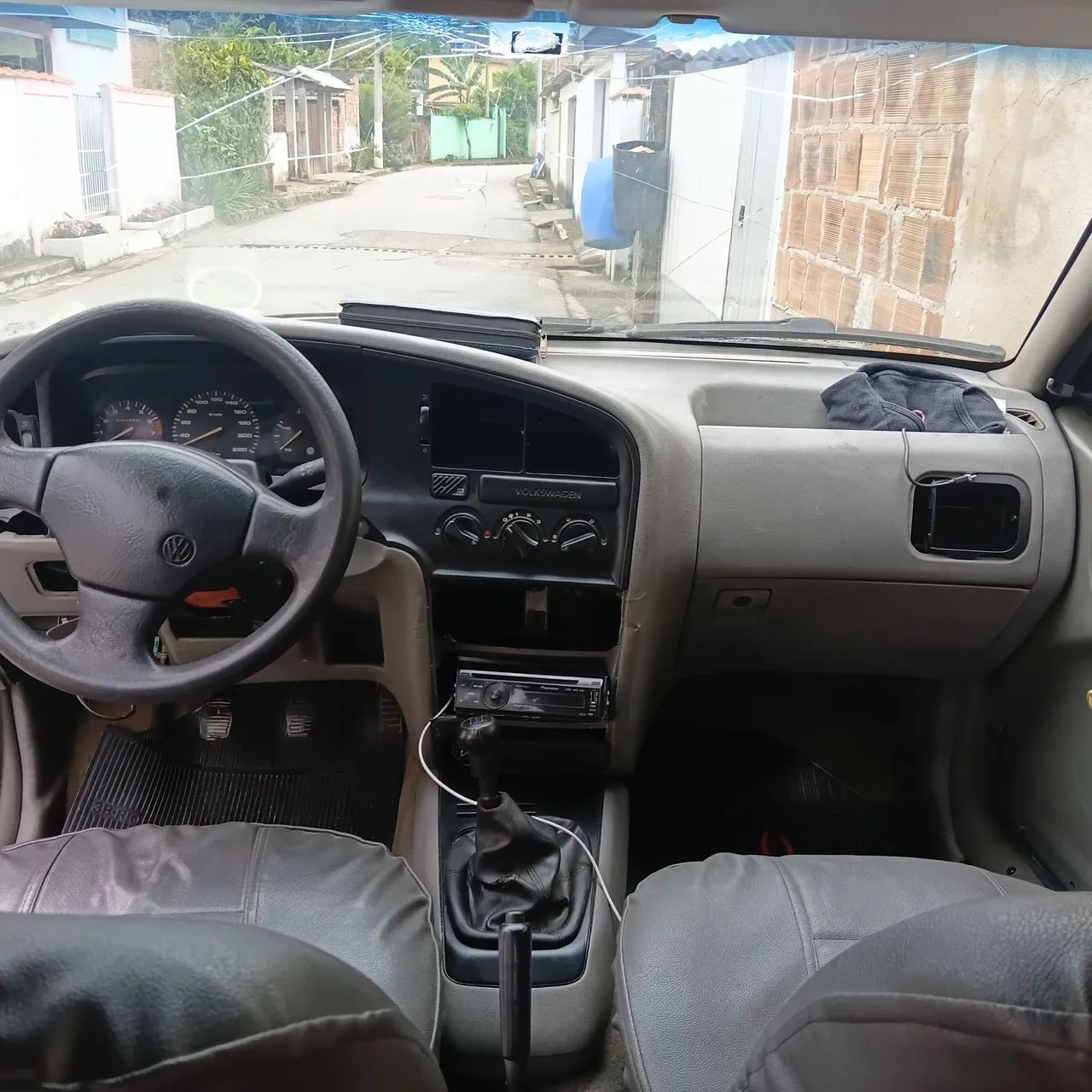 Volkswagen Logus LOGUS GLI / GL 1.8 1994