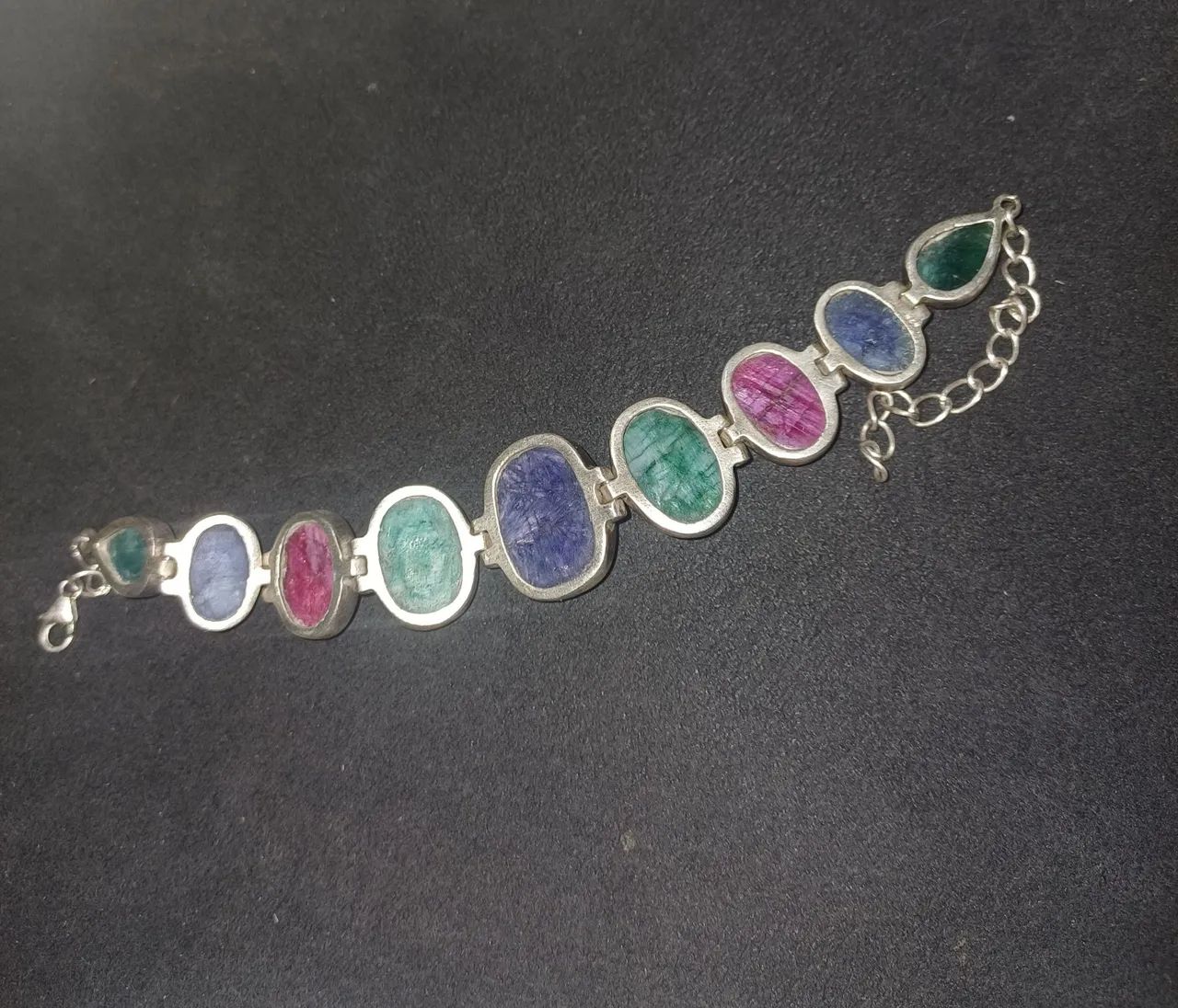 Pulseira de prata 925 com esmeraldas rubis e safiras - Foto 2