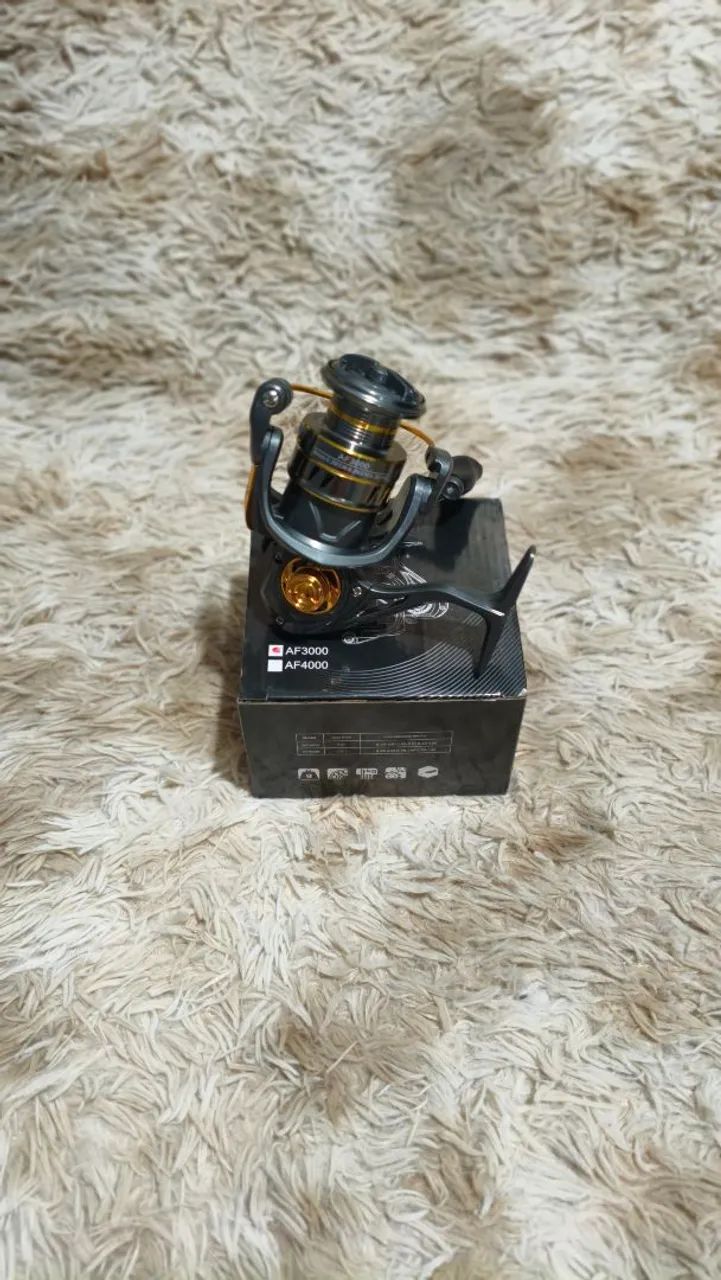 Molinete 3000 novo na caixa  - Foto 2