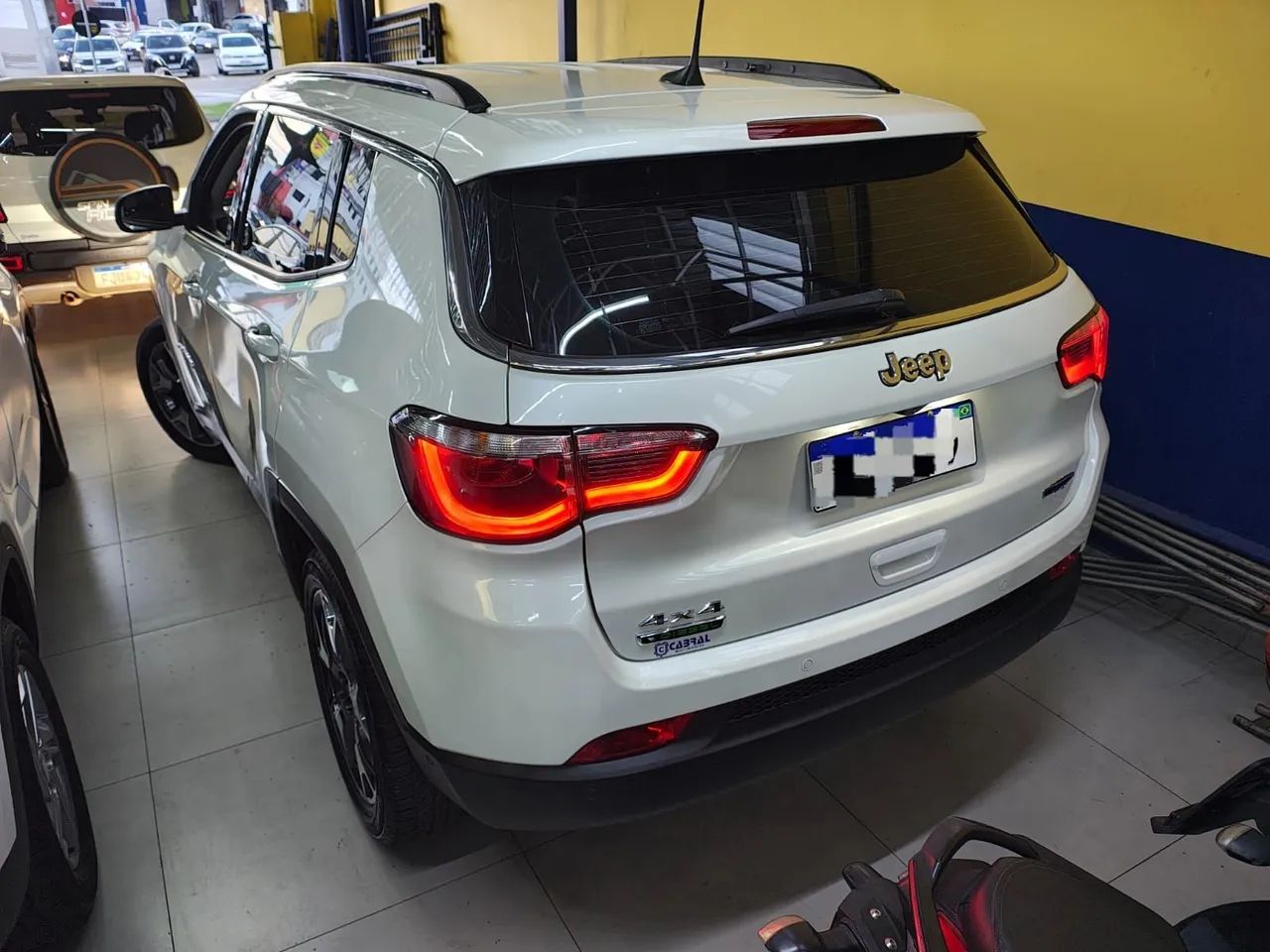 Jeep Compass Longitude 2.0 4X4 Dies. 16V Aut. 2020 - Foto 5
