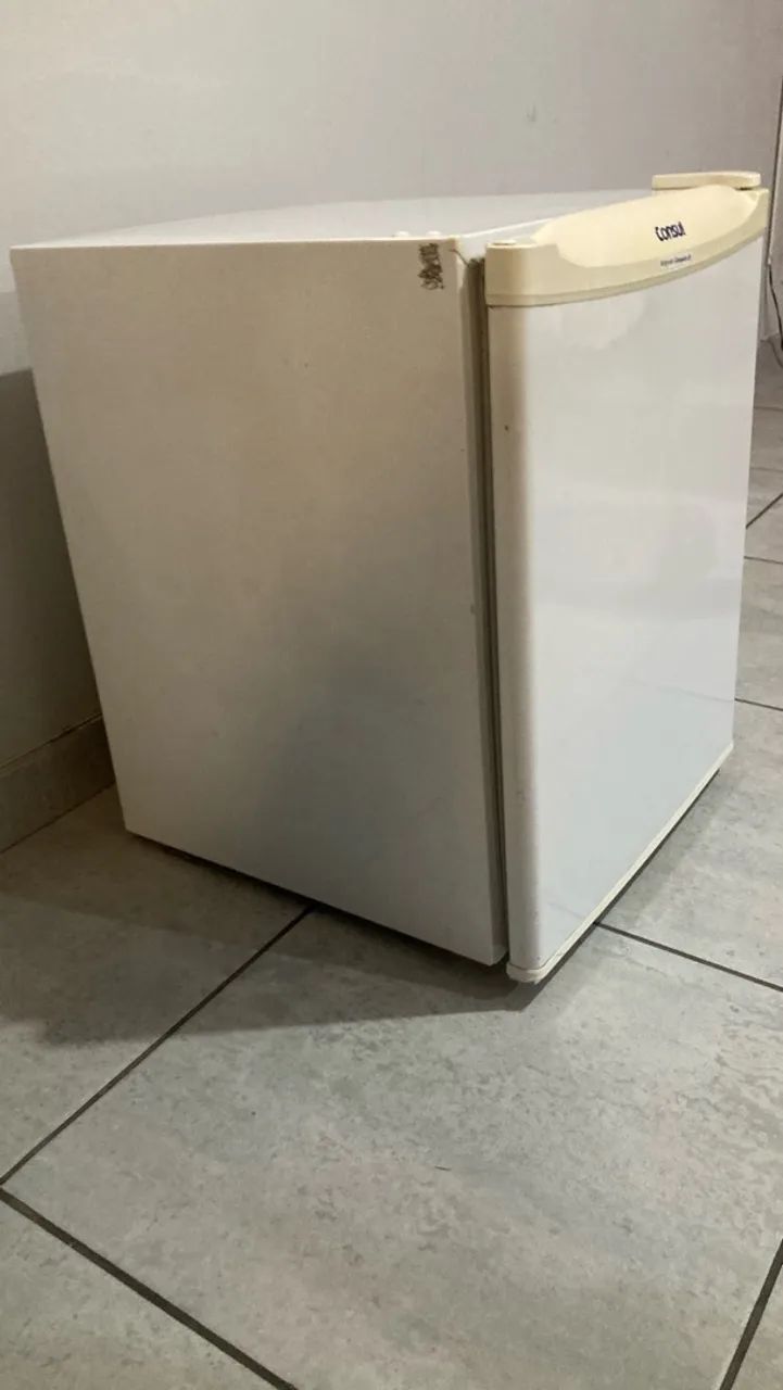 Frigobar cônsul 80L - Foto 2