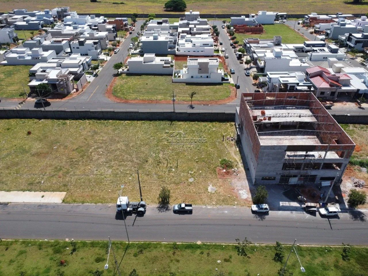 Terreno Comercial Olívio Franchescini 636m² - Foto 5