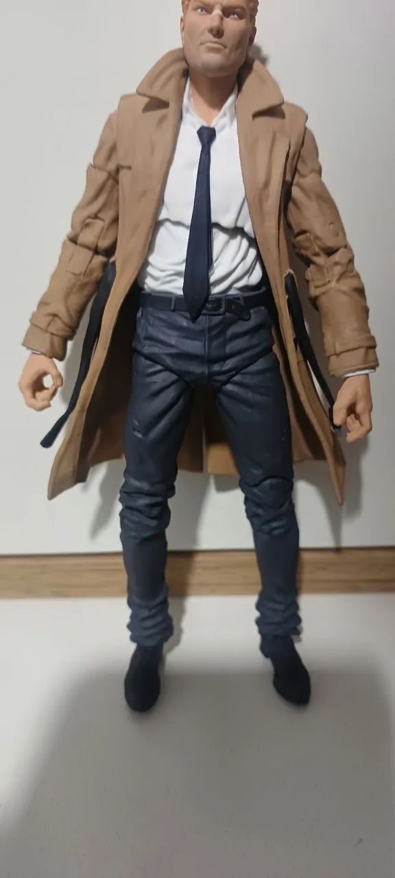Action figure mcfarlane Constantine custom  - Foto 3
