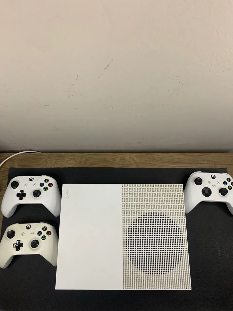 Xbox One S 1TB - Foto 2