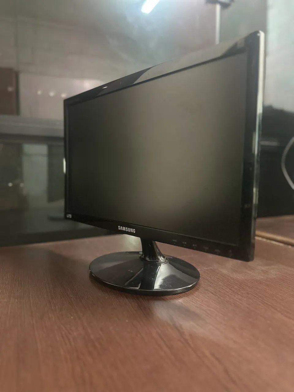 Monitor Led Samsung 19?
