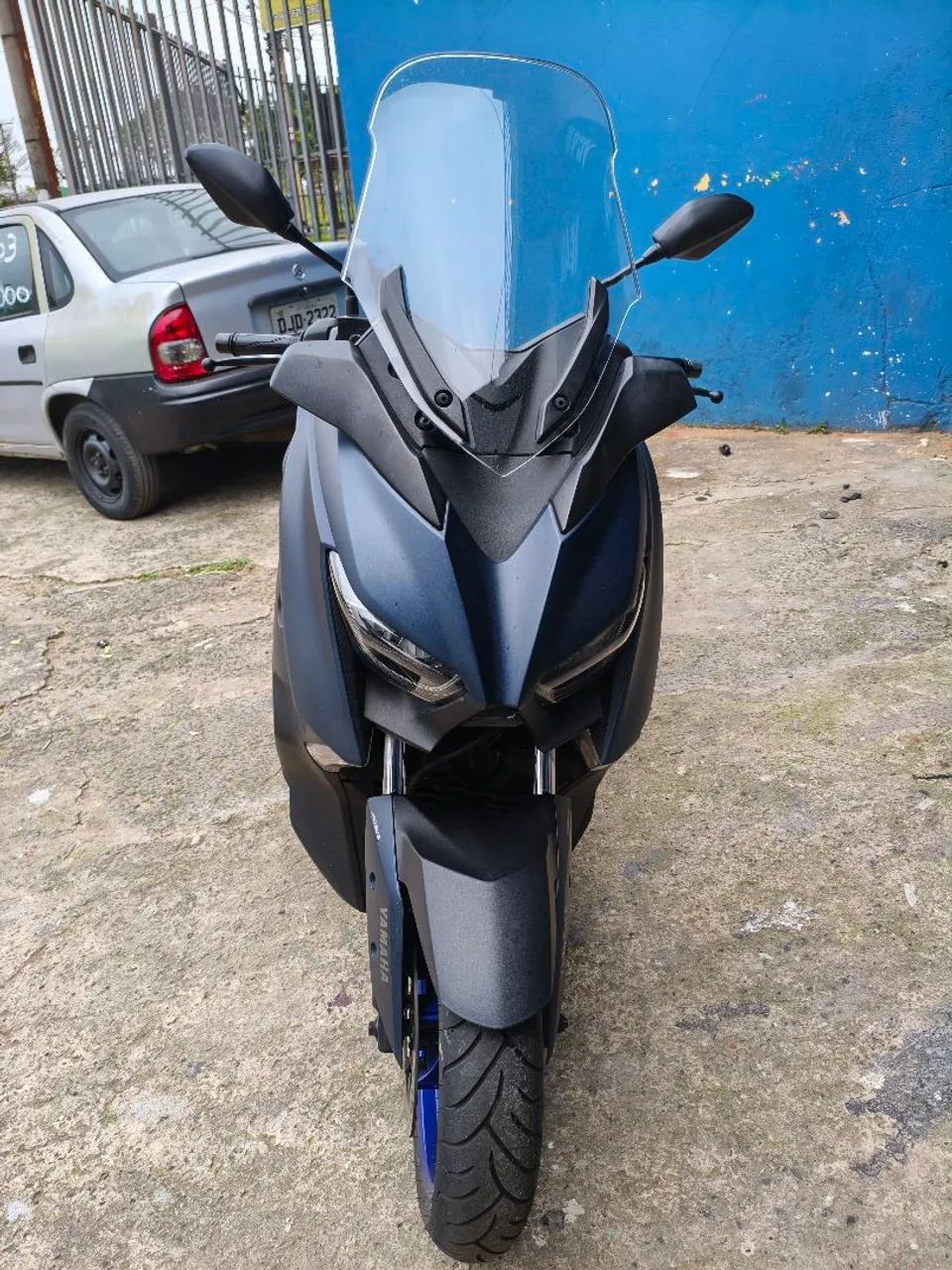 Xmax 250 