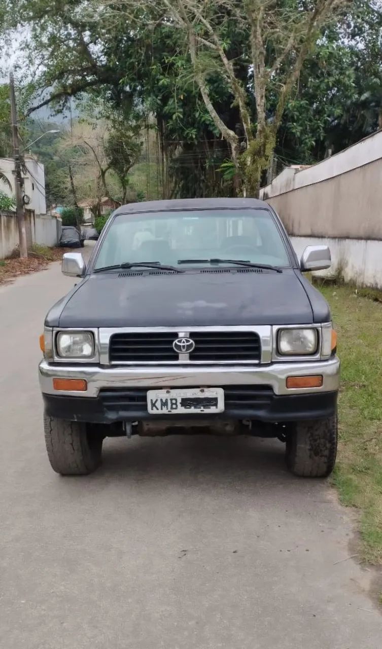 Toyota Hilux CD SR5 4X4 2.8 Diesel 2001