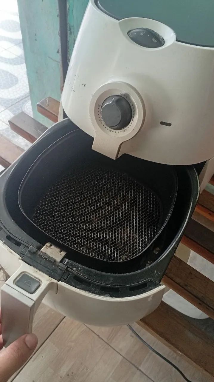 Airfryer branca - Foto 3